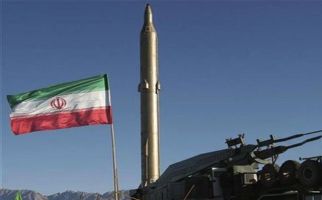 Abaikan Ancaman Trump, Iran Bombardir Markas Tentara Amerika - JPNN.com