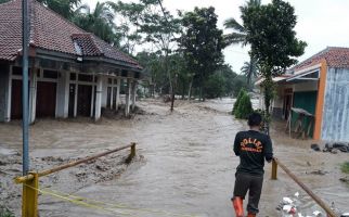 14 Hari Terkubur, Jasad Santri Korban Banjir di Jasinga Ditemukan - JPNN.com