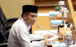 Masalah Honorer K2, Sentilan Arwani Menohok Sri Mulyani - JPNN.com