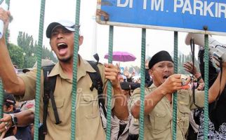 5 Berita Terpopuler: Nasib PPPK dan Honorer Tak Seindah Pegawai KPK, Penghargaan Fadli dan Fahri dari Jokowi - JPNN.com