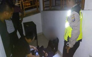 Pemuda Ini Tepergok saat Berbuat Terlarang di Masjid, nih Fotonya - JPNN.com