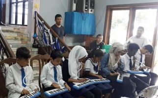 Yamaha Musik Bantu Pengungsi Anak-anak di HLC - JPNN.com