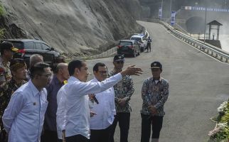 Jokowi: Terowongan Nanjung Sebagai Pengendali Banjir - JPNN.com