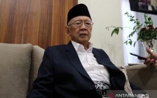 Gus Sholah Meninggal Dunia, Ribuan Santri Tebuireng Jombang Berduka - JPNN.com