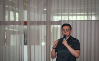 Pak Mulyadi Beri Bantuan Tenaga Medis Covid-19 di Perbatasan Sumbar-Sumut - JPNN.com