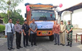 Bea Cukai Sibolga Bersama PT Mujur Timber Luncurkan Ekspor Perdana Kayu Lapis - JPNN.com