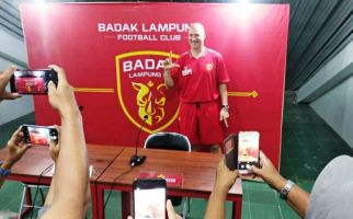 Pelatih Badak Lampung FC Pasang Target Menang di Setiap Laga Kandang - JPNN.com