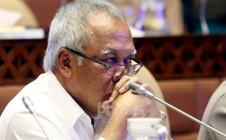 Kepala BNPB Beber Alasan Menteri PUPR Tidak Terjangkit Corona Setelah Kontak dengan Menhub - JPNN.com