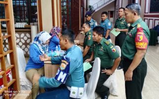 Prajurit Lanal Malang Donor Darah untuk Kemanusiaan - JPNN.com