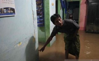 10 Kecamatan di Cirebon Terendam Banjir, Kali Ini Lebih Parah - JPNN.com