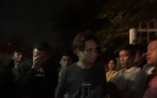 Lima Pria dan Satu Perempuan Digerebek Saat Asyik Berbuat Terlarang di Rumah - JPNN.com