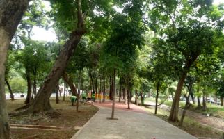 Revitalisasi Taman Sumenep, Anak Buah Anies Baswedan Korbankan 50 Pohon - JPNN.com