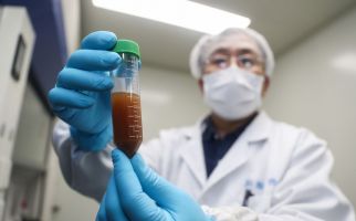 Vaksin mRNA Buatan China Diklaim Efektif Membasmi Omicron - JPNN.com