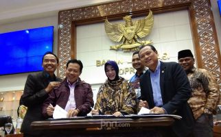 F-PKB Minta Honorer Diangkat jadi PNS Lewat Seleksi Administrasi - JPNN.com