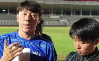 Timnas Indonesia Kalah Telak dari Persita, Shin Tae Yong Beri Komentar Begini - JPNN.com