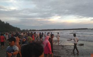 Albet Hernandes Tewas Terseret Ombak Saat Mandi di Pantai Desa Harapan - JPNN.com