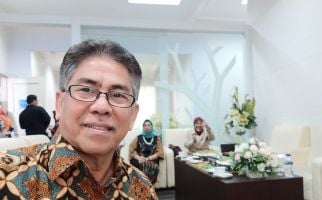 Tes PPPK 2021, Prof Zainuddin Protes Guru Honorer Dianggap Tak Bermutu - JPNN.com