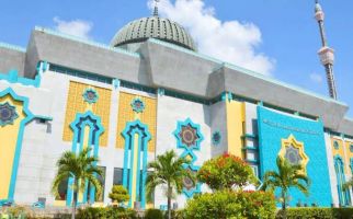 Masjid Raya JIC Tiadakan Salat Berjamaah, Pengurus Jelaskan Dasar Hukumnya - JPNN.com