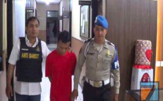 11 Pria Jahat Ini Sering Beraksi dengan Pistol Revolver dan Senjata Tajam - JPNN.com