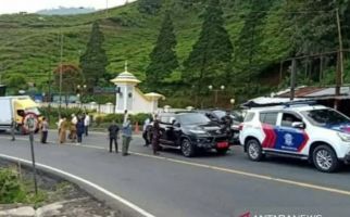 Cianjur Lakukan Karantina Lokal, Jalur Perbatasan Dijaga Polisi dan TNI - JPNN.com
