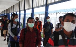 Ratusan WNI Bermasalah Kembali Dipulangkan dari Malaysia - JPNN.com