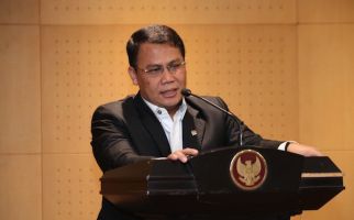 Ahmad Basarah MPR: Setop Stigmatisasi Kepada Para Pahlawan Medis Indonesia - JPNN.com