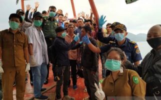 Warga Tolak Karantina ABK asal Vietnam di Pulau Tiga Natuna - JPNN.com