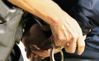 Polisi Tangkap Arnes Cs yang Mengaku Petugas KPK, Melakukan Pemerasan, Oh Ternyata - JPNN.com