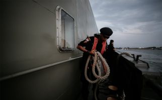 Potret Patroli Laut Bea Cukai Sorong Saat Pandemi COVID-19 - JPNN.com
