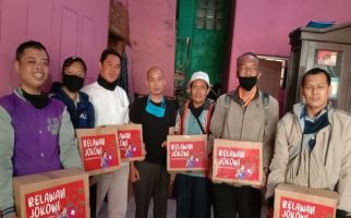 RBFJ Bagikan 1.950 Paket Sembako Kepada Para Buruh di Wilayah Bogor - JPNN.com