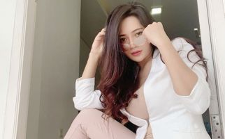 Meski Ditawar Rp 80 Juta, YouTuber Seksi Ini Ogah Jual Diri - JPNN.com