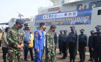 Dukung PSBB Surabaya, Laksma TNI Tedjo Sukmono Pimpin Gelar Pasukan Satgas TNI AL Covid-19 - JPNN.com