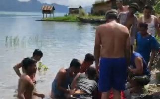 Bocah 9 Tahun Tenggelam saat Mandi di Danau Lut Tawar - JPNN.com