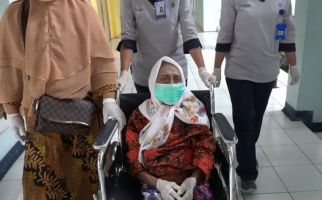 Dokter Tjipto Ungkap Perilaku Mencengangkan Nenek Warga Surabaya, Aminah Kaget - JPNN.com