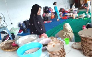 Korban Longsor Cianjur Menunggu Direlokasi - JPNN.com