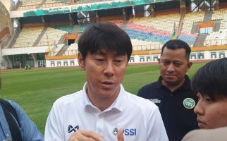 Belum Pasti Kapan ke Indonesia, Shin Tae Yong Lanjutkan Latihan Virtual - JPNN.com