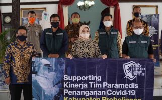 Yayasan Rumah Kita Beri Bantuan 2 Unit Ventilator, Bupati Probolinggo Tantri Sampaikan Terima Kasih - JPNN.com