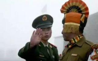 Tiongkok Vs India, 3 Tentara Tewas Akibat Lemparan Batu - JPNN.com
