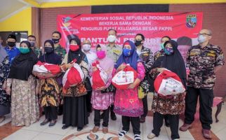 Gandeng FKPPI, Kemensos Salurkan Bantuan untuk Purnawirawan di Masa Pandemi - JPNN.com
