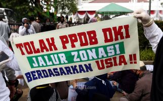 Orang Tua Murid Adukan Masalah PPDB Jakarta ke DPR - JPNN.com
