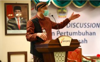 Pak Ganjar Gandeng Sektor Perbankan untuk Membangkitkan Ekonomi Jateng - JPNN.com