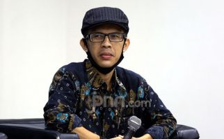 Pencopotan Baliho Ganjar-Mahfud Saat Kunker Jokowi Untuk Jaga Netralitas - JPNN.com