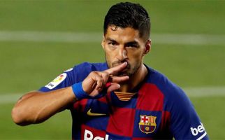 Bursa Transfer: Bek Tangguh ke City, Barcelona Buang Suarez - JPNN.com
