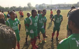 Mantan Pemain Persebaya Bikin Liga yang Digelar Relawan Eri Cahyadi jadi Spesial - JPNN.com