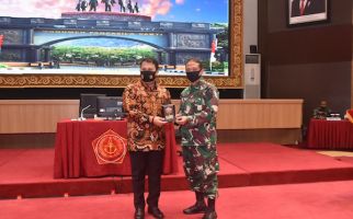 TNI Dituntut untuk Mengonsolidasikan Diri Merespons Ancaman dan Tantangan - JPNN.com