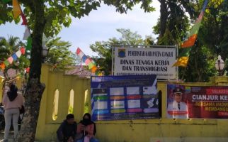 12.000 Buruh di Cianjur Masih Dirumahkan, Disnakertrans: Harus Ada Kepastian - JPNN.com