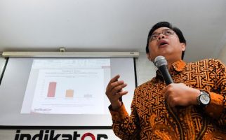 Indikator: Jokowi Korbankan Popularitasnya demi Nyawa Rakyat - JPNN.com