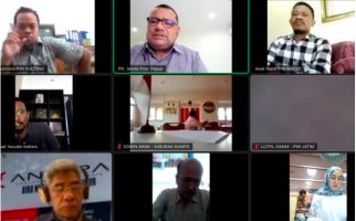 Filep Wamafma: Beri Kewenangan untuk Pemprov dan Rakyat Papua Mengatur Daerah Sendiri - JPNN.com