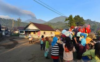 Gunung Raung Batuk-Batuk, Simak Imbauan BPBD Jember - JPNN.com