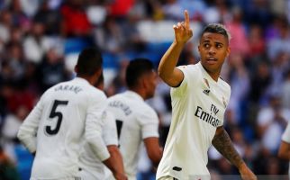 Positif COVID-19, Semoga Striker Real Madrid Ini Baik-Baik Saja - JPNN.com